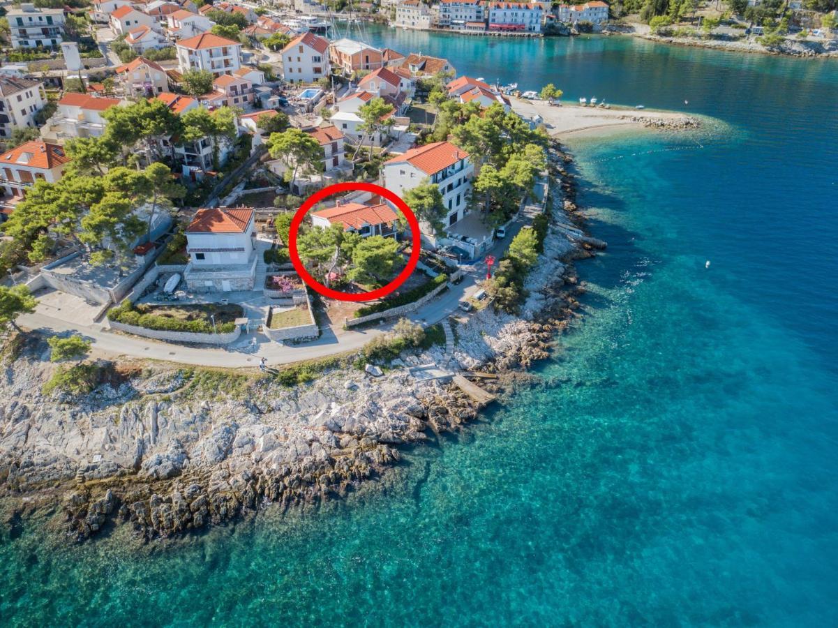 Apartments By The Sea Stomorska, Solta - 5190 Buitenkant foto